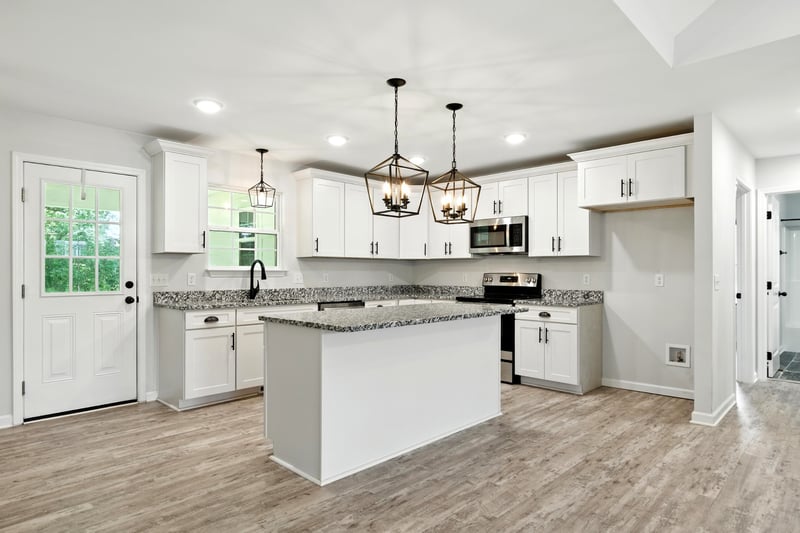 329 Diane Loop, White Bluff, TN 37187