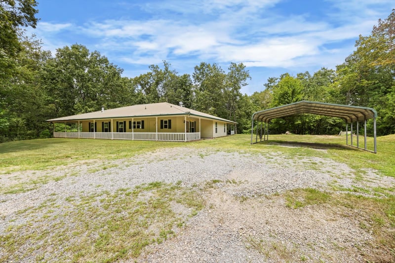 4978 Standifer Rd, Cohutta, GA 30710