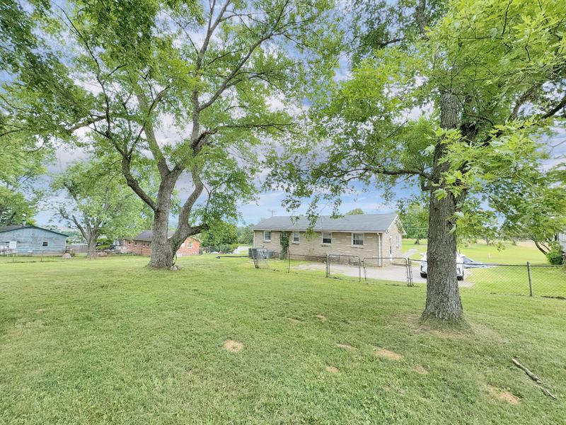 13135 Lebanon Rd, Mount Juliet, TN 37122