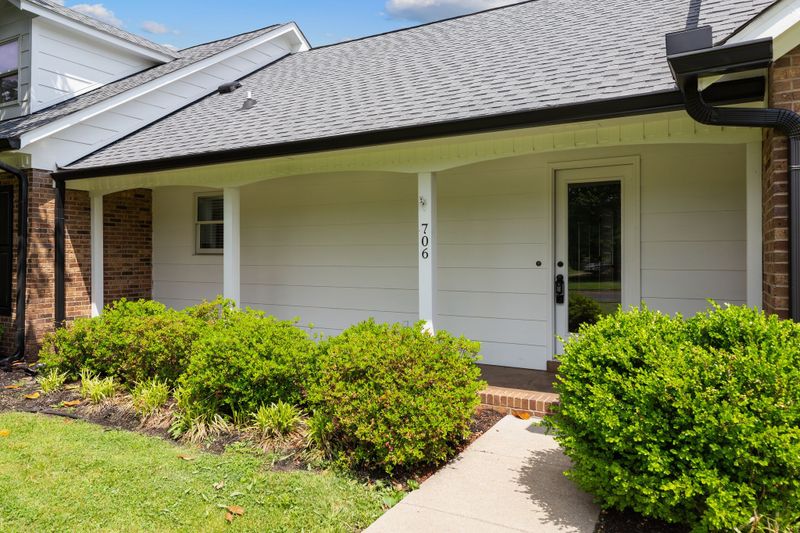 706 N Rutherford Blvd, Murfreesboro, TN 37130