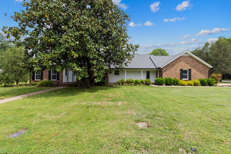 706 N Rutherford Blvd, Murfreesboro, TN 37130