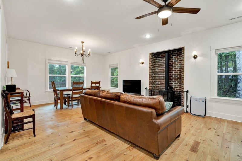174 Lookout Dr, Rising Fawn, GA 30738