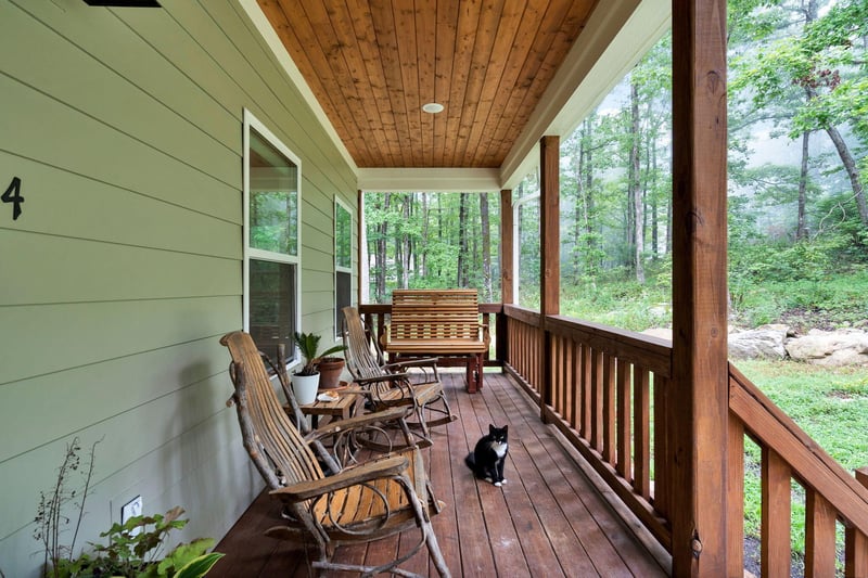 174 Lookout Dr, Rising Fawn, GA 30738