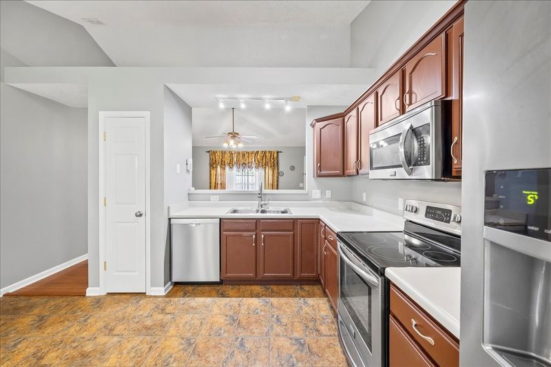 3444 Harbor Hill Pl, Nashville, TN 37214