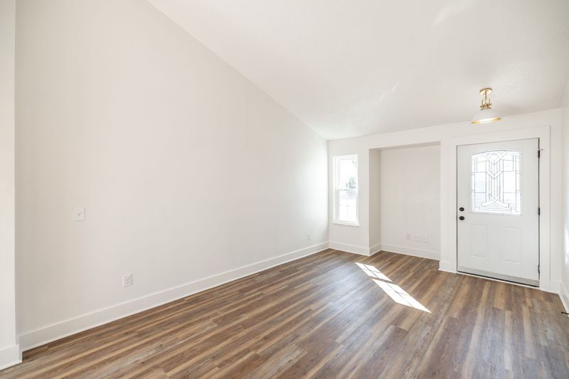 2727 Penn Meade Dr, Nashville, TN 37214