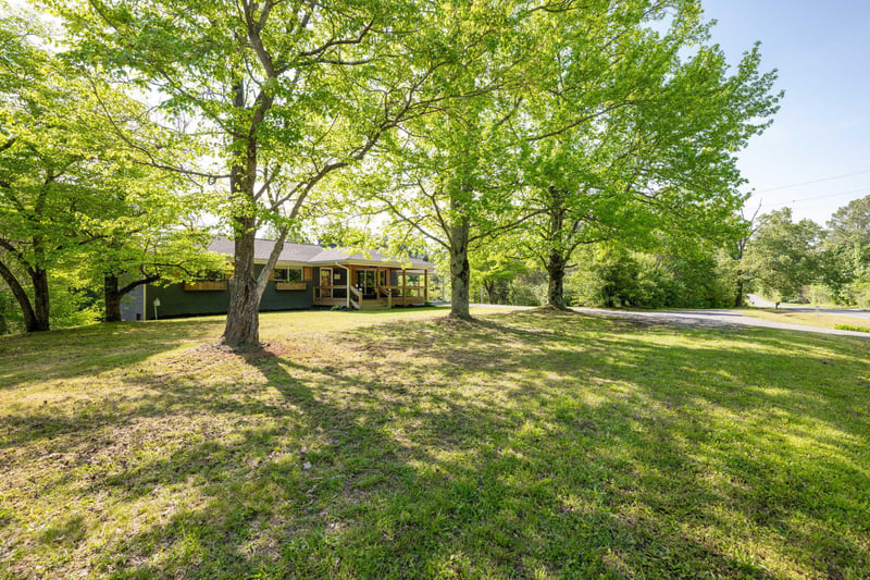 1113 Mount Vernon Rd, Tunnel Hill, GA 30755