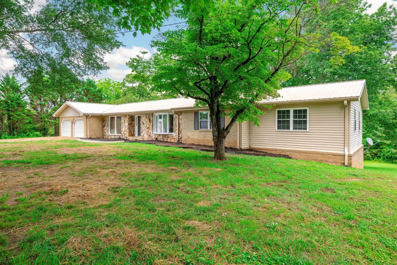 3414 Chattanooga Rd, Tunnel Hill, GA 30755
