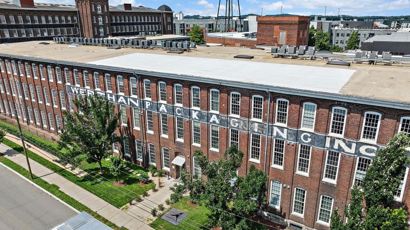 1350 Rosa L Parks Blvd #325, Nashville, TN 37208