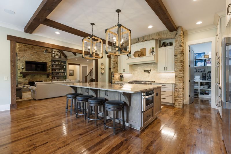 641 Legends Crest Dr, Franklin, TN 37069