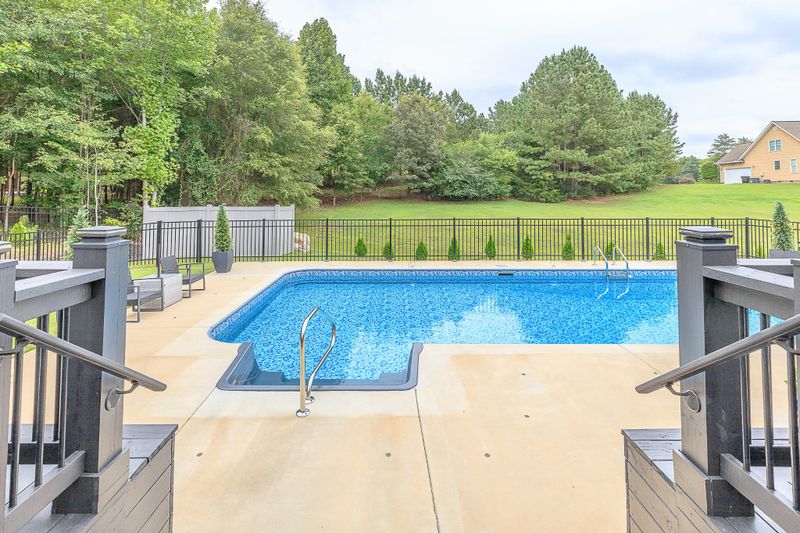 170 Stonegate Pl, Cohutta, GA 30710