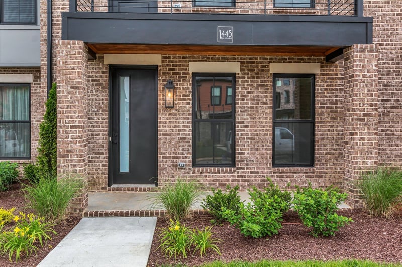 1413 Doc Johns Blvd, Murfreesboro, TN 37128