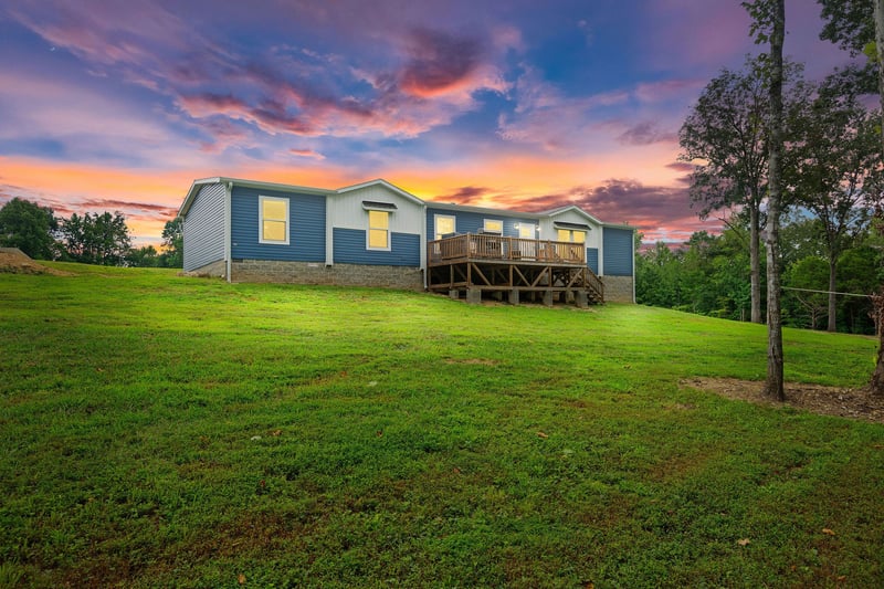 6221 Austin Peay Hwy, Westmoreland, TN 37186