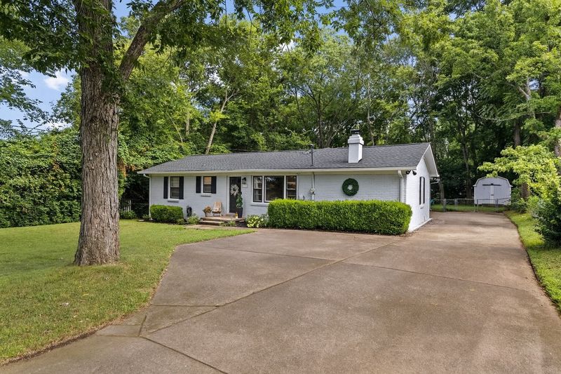 222 Maple Dr, Franklin, TN 37064