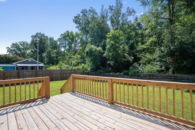 66 Loach Dr, Rossville, GA 30741