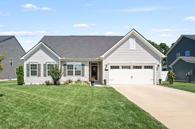 2713 Greenview Dr, Murfreesboro, TN 37128