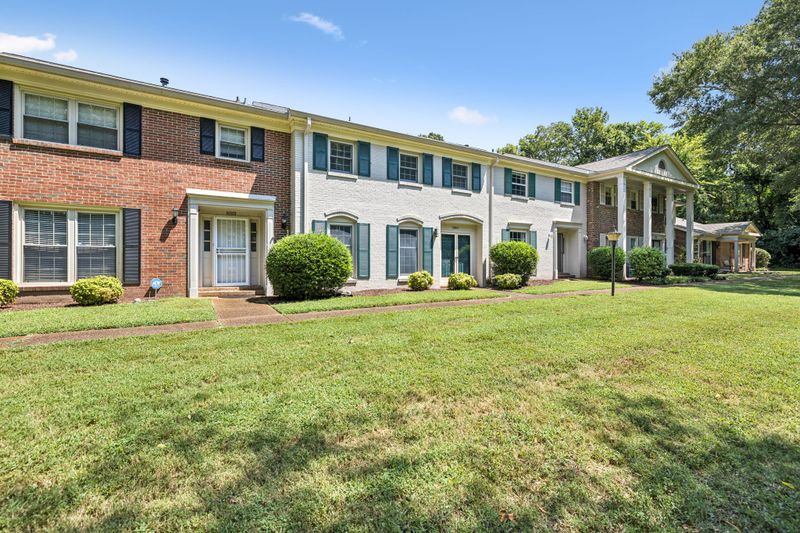 8300 Sawyer Brown Rd #Apt H304, Nashville, TN 37221