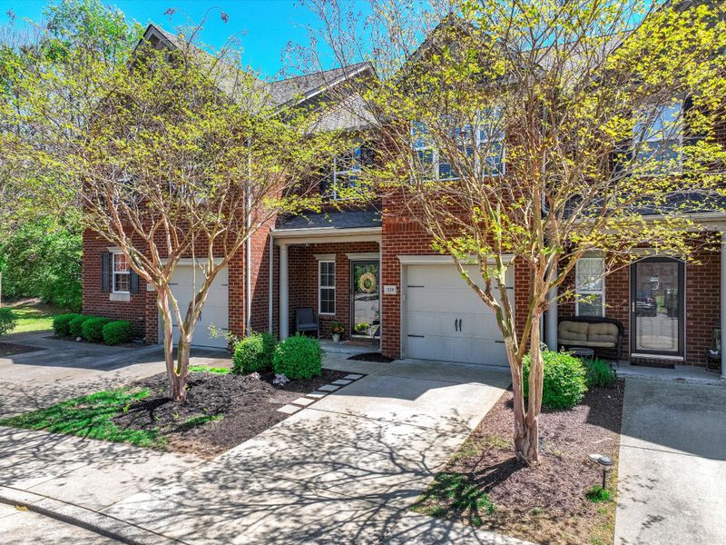 1320 Crown Point Pl, Nashville, TN 37211