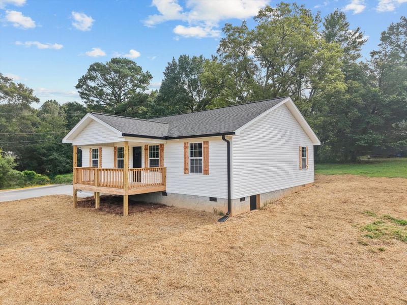 1905 Collins Rd SE, Dalton, GA 30721
