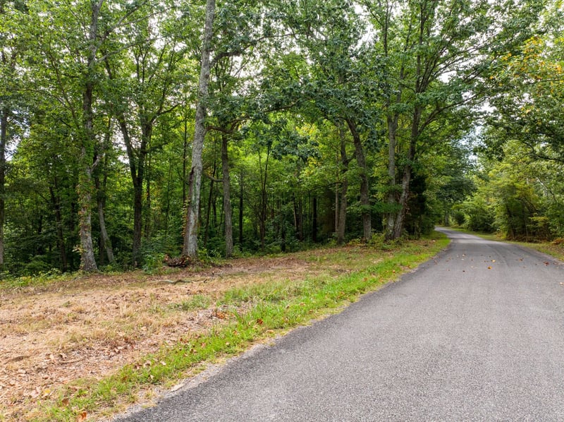 0 Apache Trl, Pegram, TN 37143
