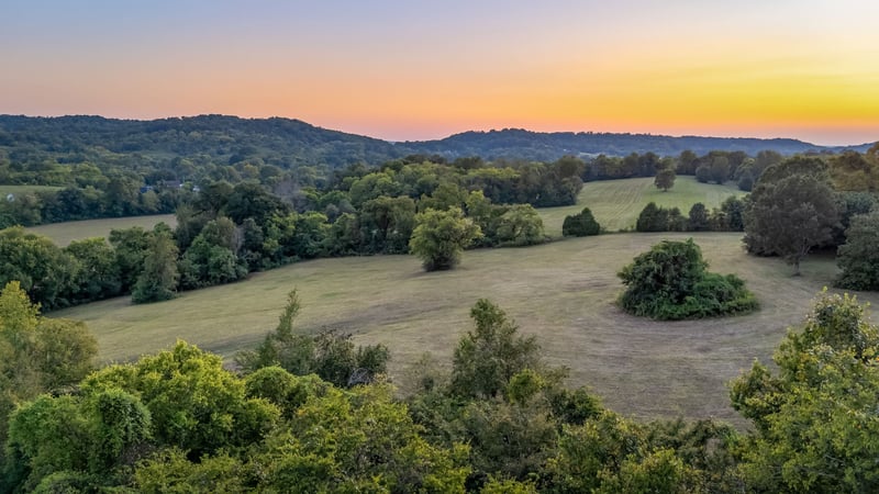 3213 Craig Bridge Rd, Williamsport, TN 38487