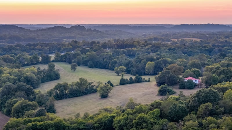 3213 Craig Bridge Rd, Williamsport, TN 38487