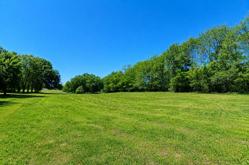 4628 Hwy 31w, Cottontown, TN 37048