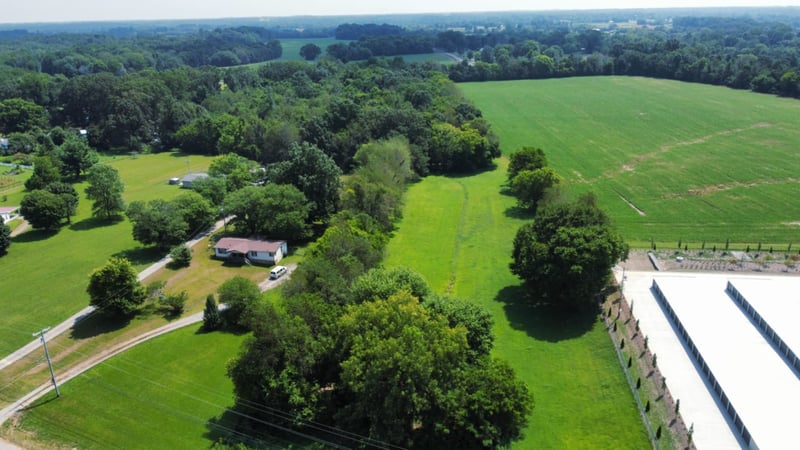 4628 Hwy 31w, Cottontown, TN 37048