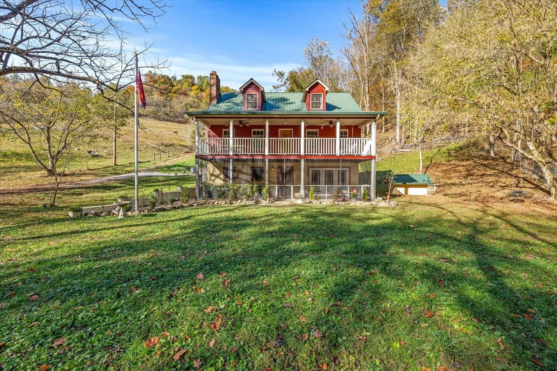 89 Ouchonder Rd, Elmwood, TN 38560