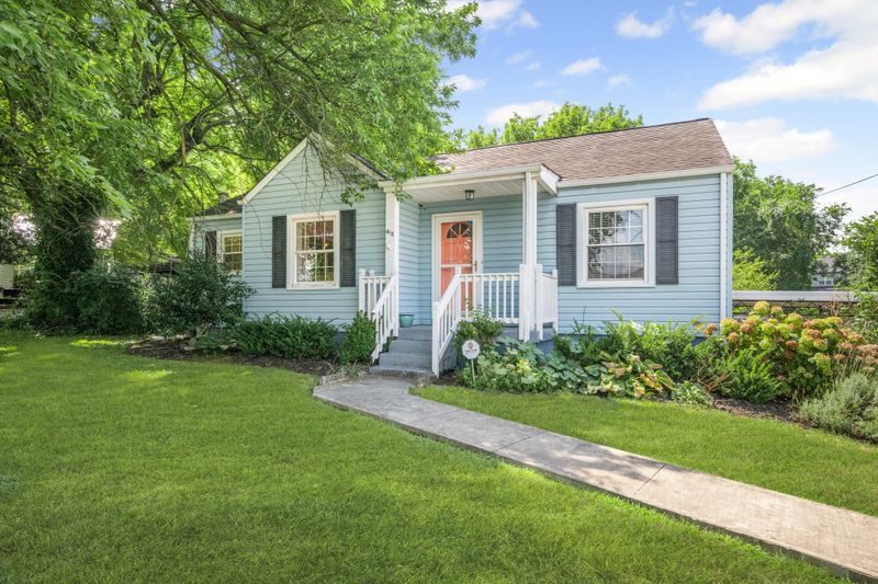 415 W Bend Dr, Nashville, TN 37209