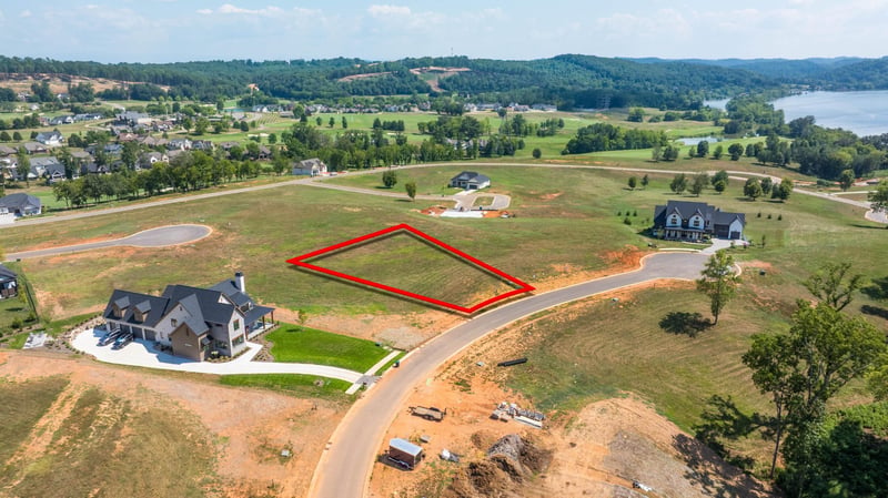 603 Firefly Dr, Loudon, TN 37774