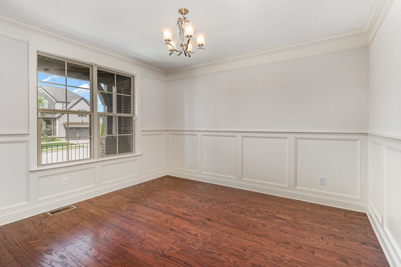 5170 Mountainbrook Cir, Hermitage, TN 37076