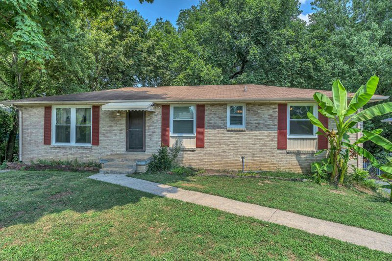 174 Brenda Ln, Antioch, TN 37013