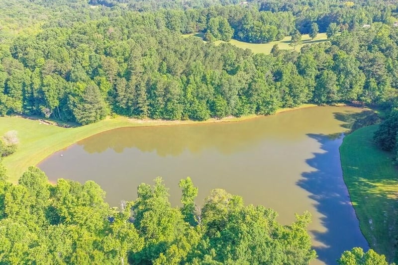 3093 Hidden Lake Rd, Dalton, GA 30721