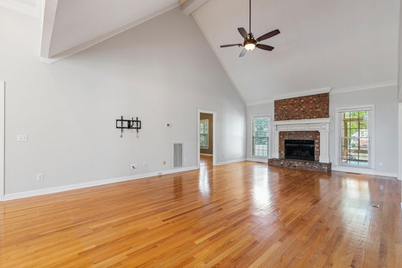 500 Forrest Park Cir, Franklin, TN 37064