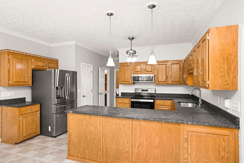 259 Allen Dr, Greenbrier, TN 37073