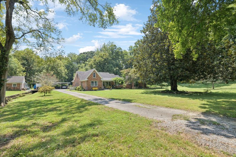 1400 Sunnymeade Dr, Nashville, TN 37216