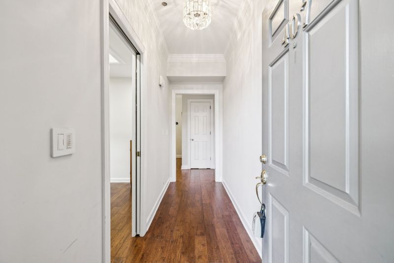 407 Rose Hall, Nashville, TN 37212