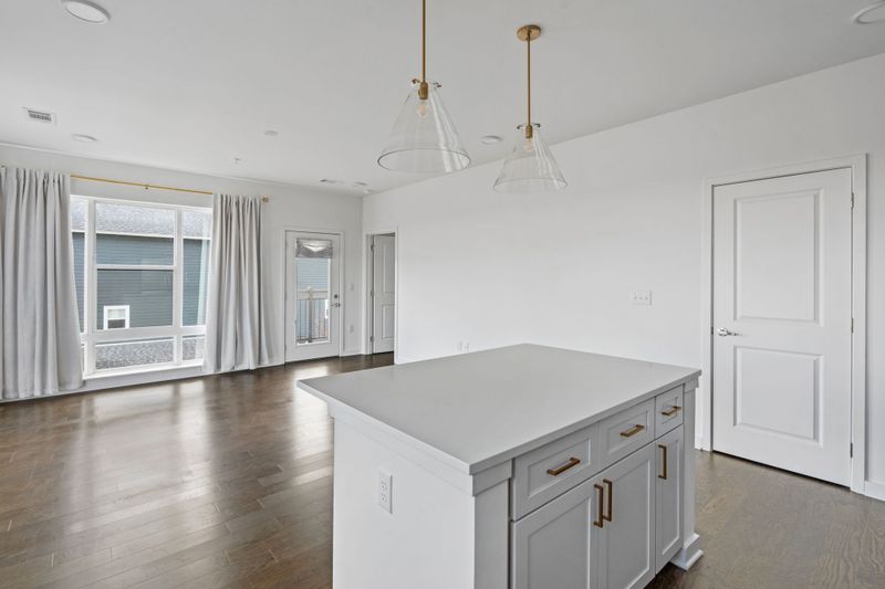 1677 54th Ave N #314, Nashville, TN 37209