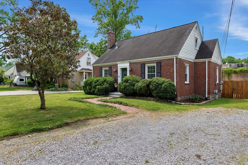 2946 Primrose Cir, Nashville, TN 37212