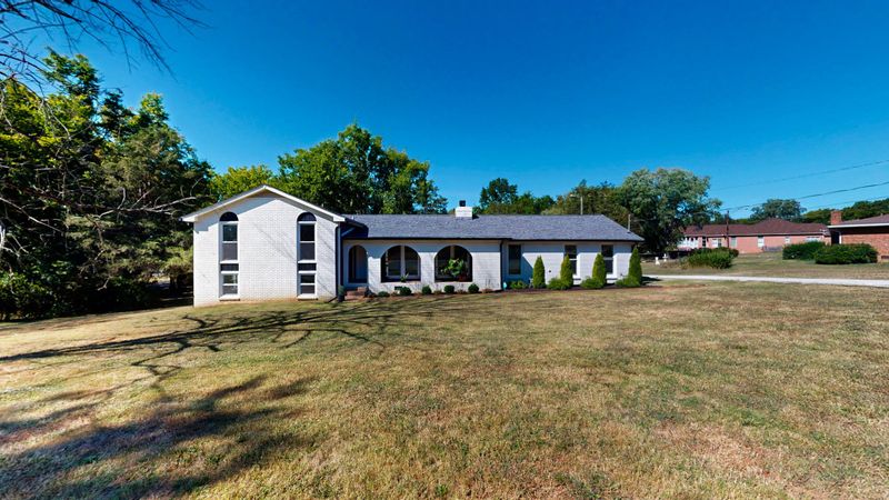 4111 W Hamilton Rd, Nashville, TN 37218