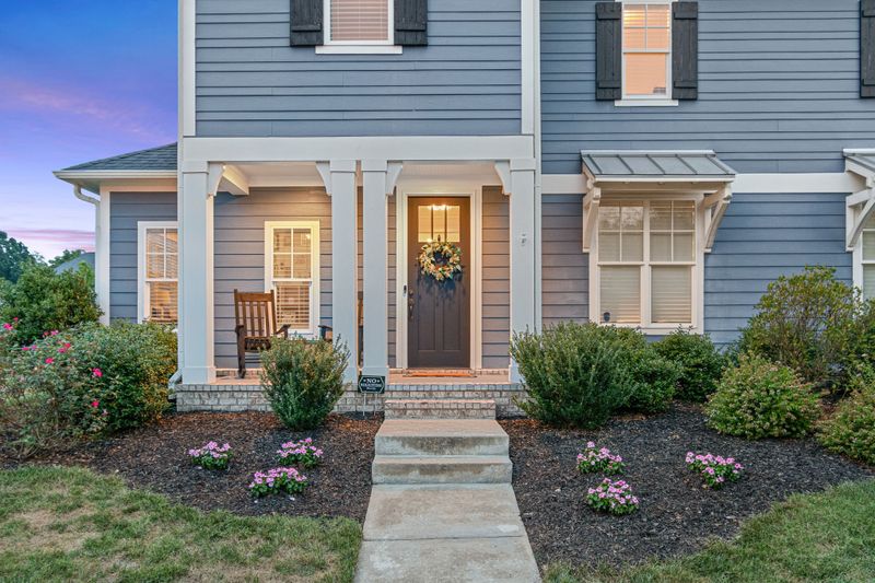 1092 Memorial Dr, Franklin, TN 37064