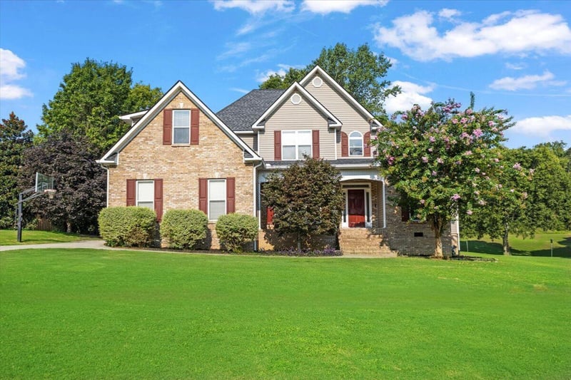 3450 Misty Meadows Dr, Dalton, GA 30721