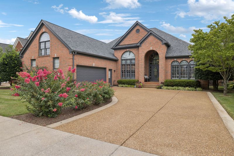 106 Gallagher Dr, Franklin, TN 37064