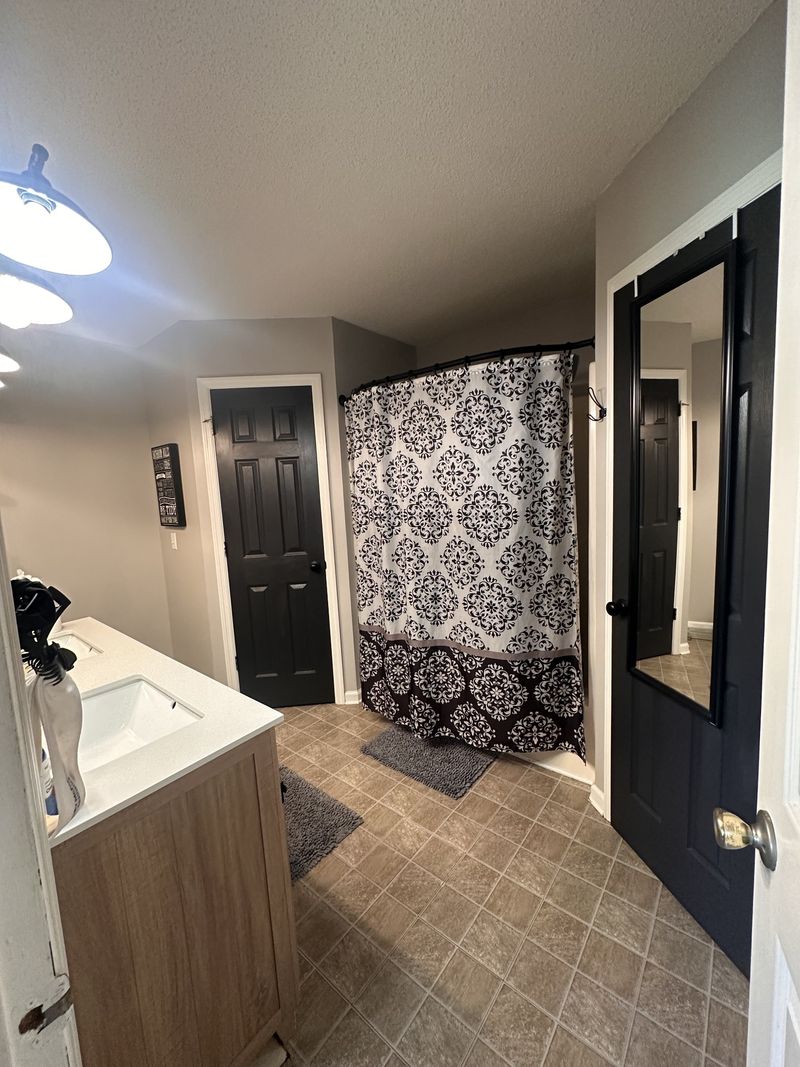 1100 Brocton Ct, Rockvale, TN 37153