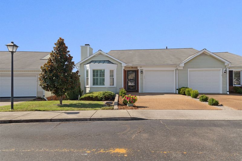 722 Mount Carmel Pl, Nashville, TN 37205