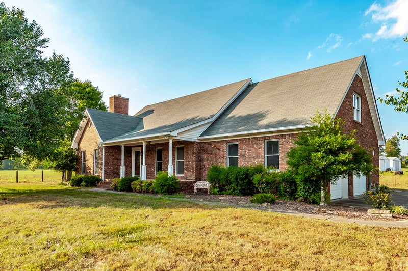 724 Deshea Creek Rd, Gallatin, TN 37066