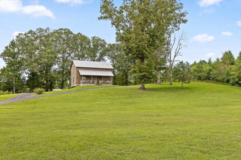 450 Arnold Ln, La Fayette, GA 30728