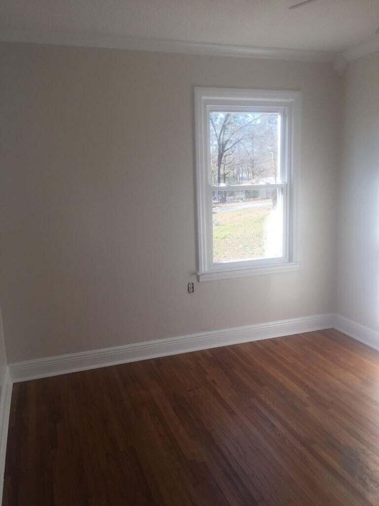 238 Longview Dr, Rossville, GA 30741