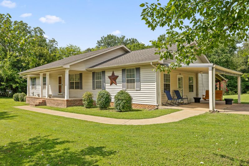 204 Old County Rd, Ringgold, GA 30736