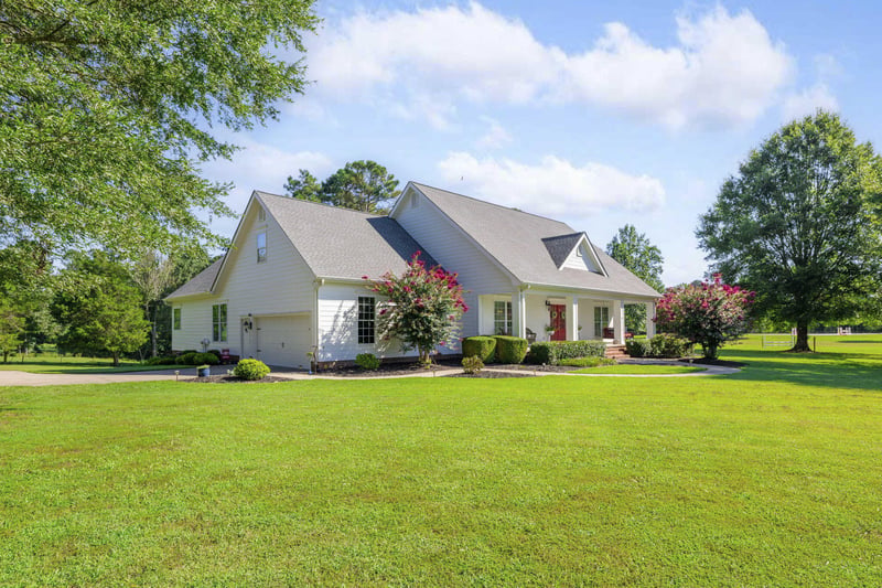 375 Cooper Rd, Rock Spring, GA 30739